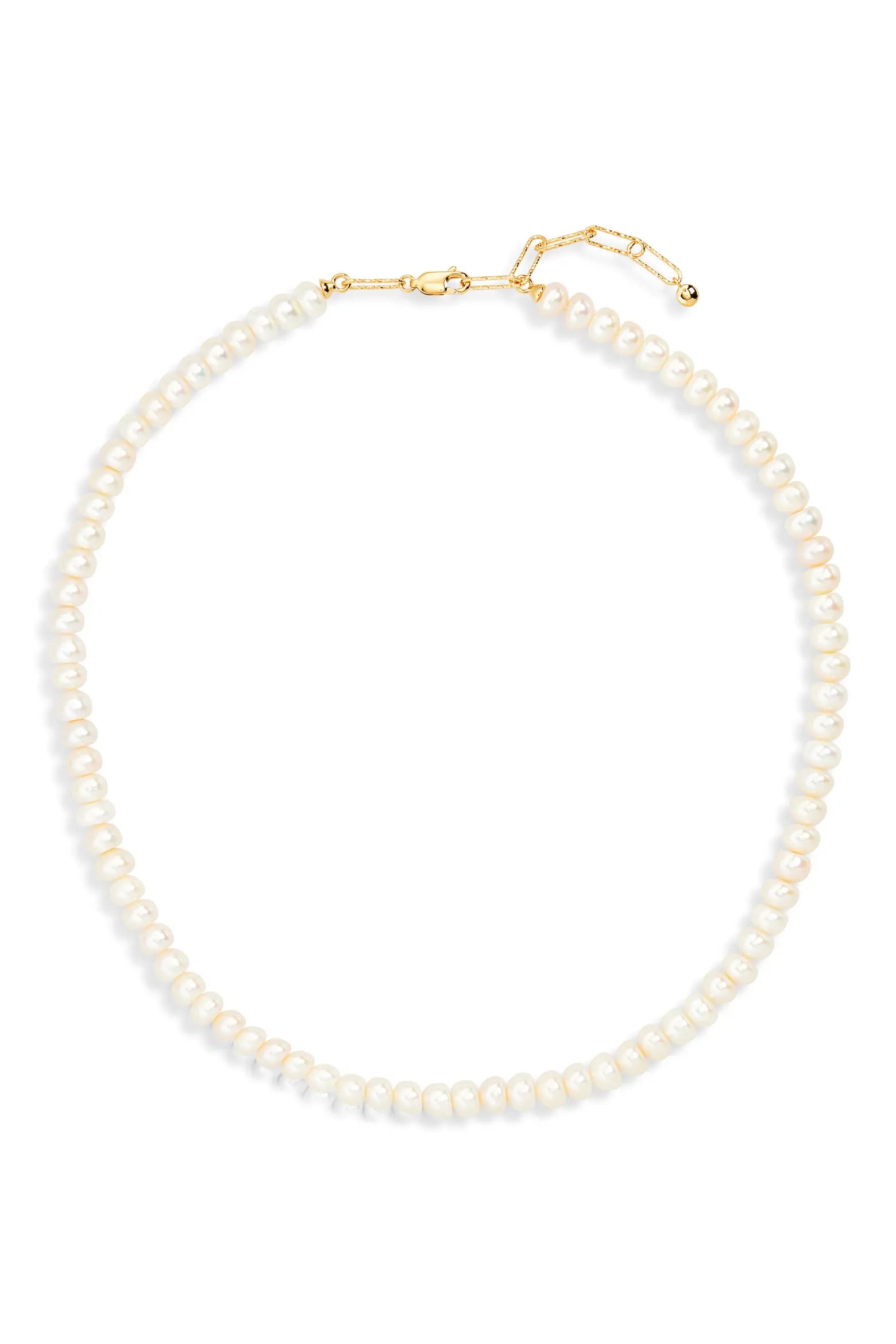 Perla Freshwater Pearl Necklace